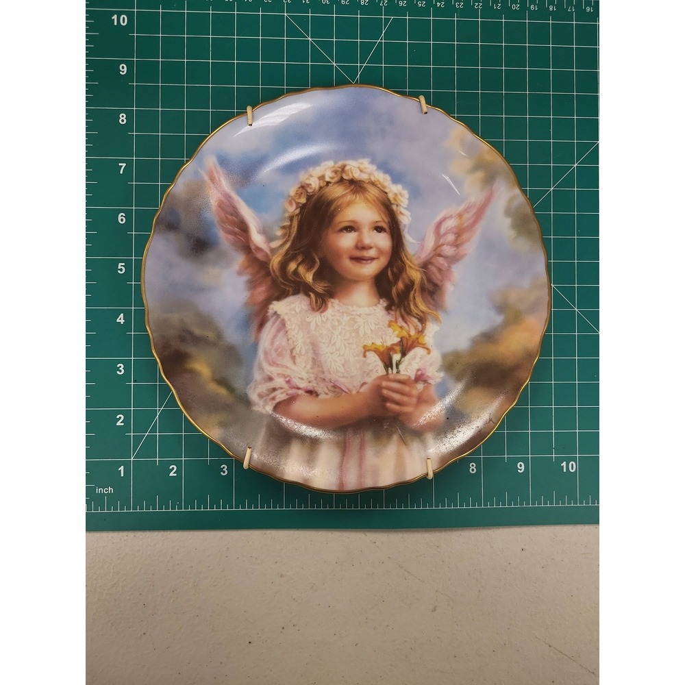 Sandra Kuck‎ Angel Peace Plate 1995 Seventh Issue Precious Angels Collection Art